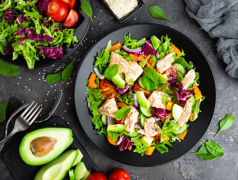 286 diabetic grilled salmon avocado salad 091418 1021x779 2959761669